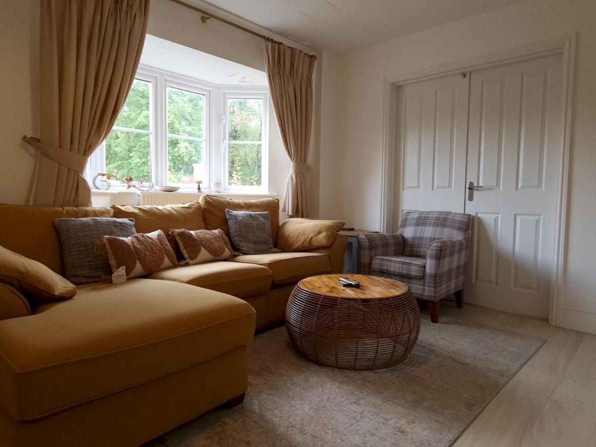 Pass The Keys Well Located Modern 5 Bedroom House Birmingham Buitenkant foto